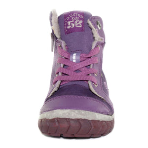 Premium quality first walker with faux fur insulation and genuine leather upper in lavander with heart pattern. Thanks to its high level of specialization, D.D. Step knows exactly what your child’s feet need, to develop properly in the various phases of growth. The exceptional comfort these shoes provide assure the well-being and happiness of your child.