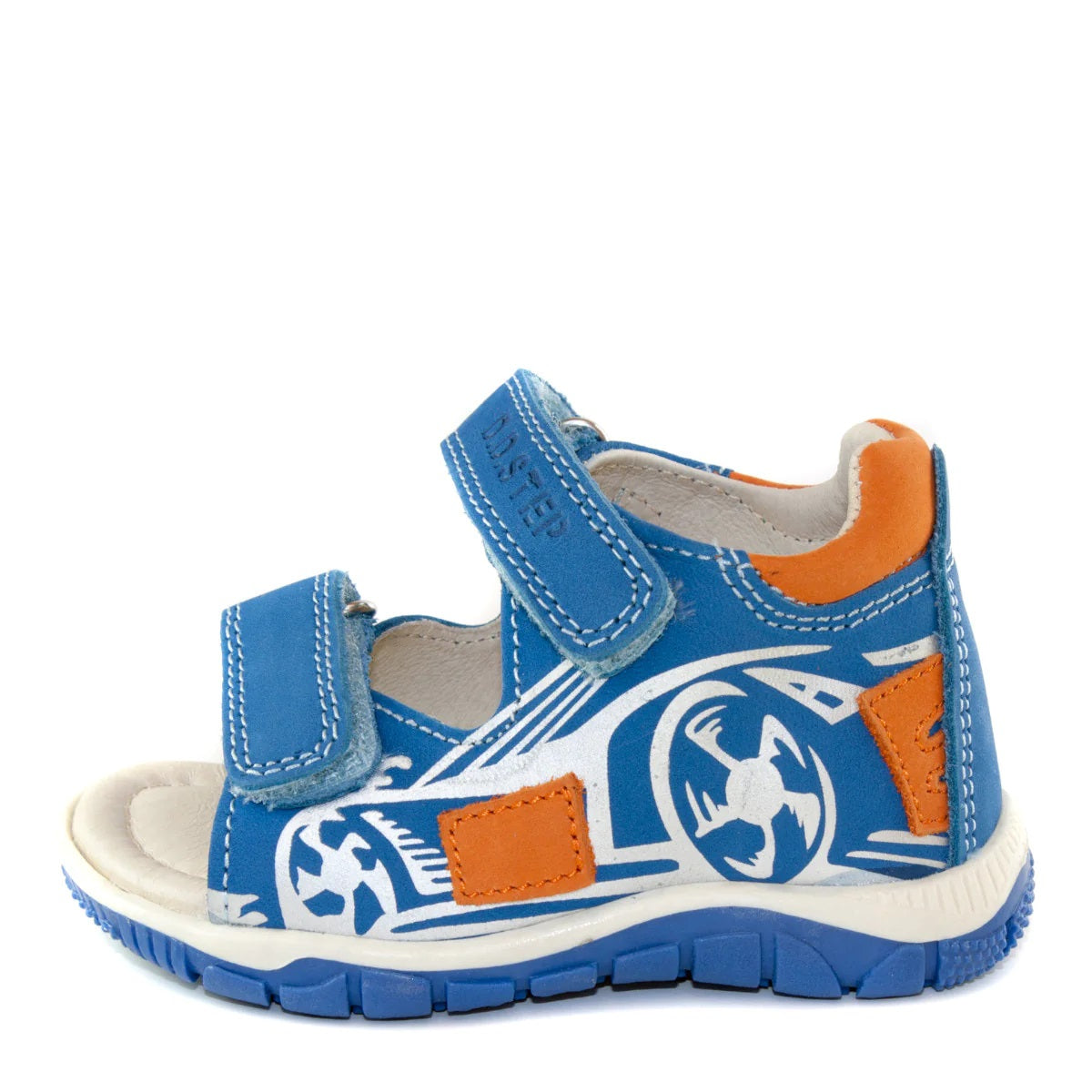 Premium quality sandals with genuine leather lining and upper in blue with race car pattern and double strap. Thanks to its high level of specialization, D.D. Step knows exactly what your child’s feet need, to develop properly in the various phases of growth. The exceptional comfort these shoes provide assure the well-being and happiness of your child.